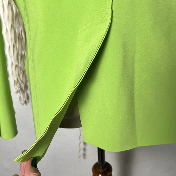Norma Kamali Peak Lapels Single Breasted Blazer in Neon Green Size M/38 - Picture 5 of 15